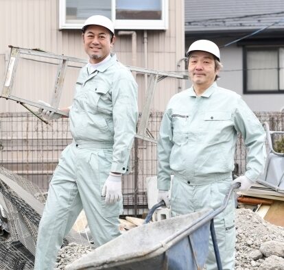 建設業で特定技能外国人を雇用する代表者の写真